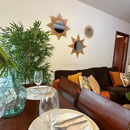 Villagarcia Place Вильягарсия-де-Ароса